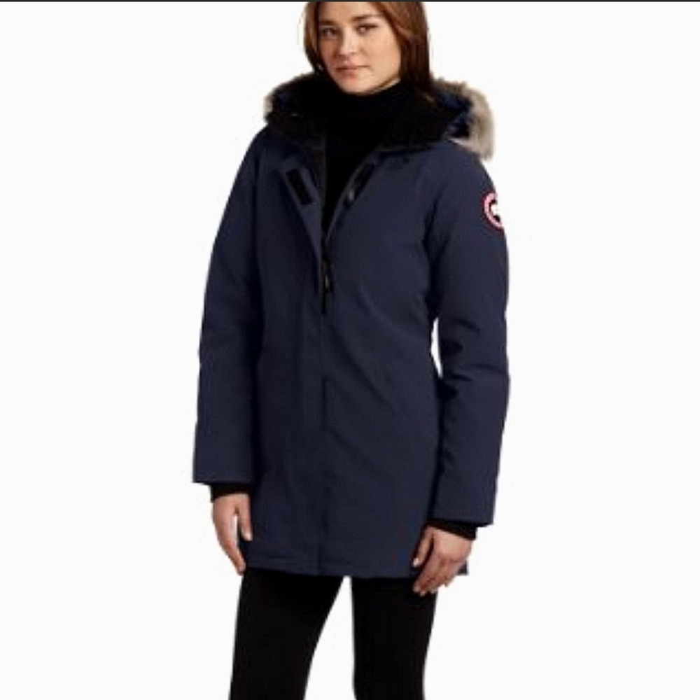 Canada goose Size L Victoria Parka. Navy Blue